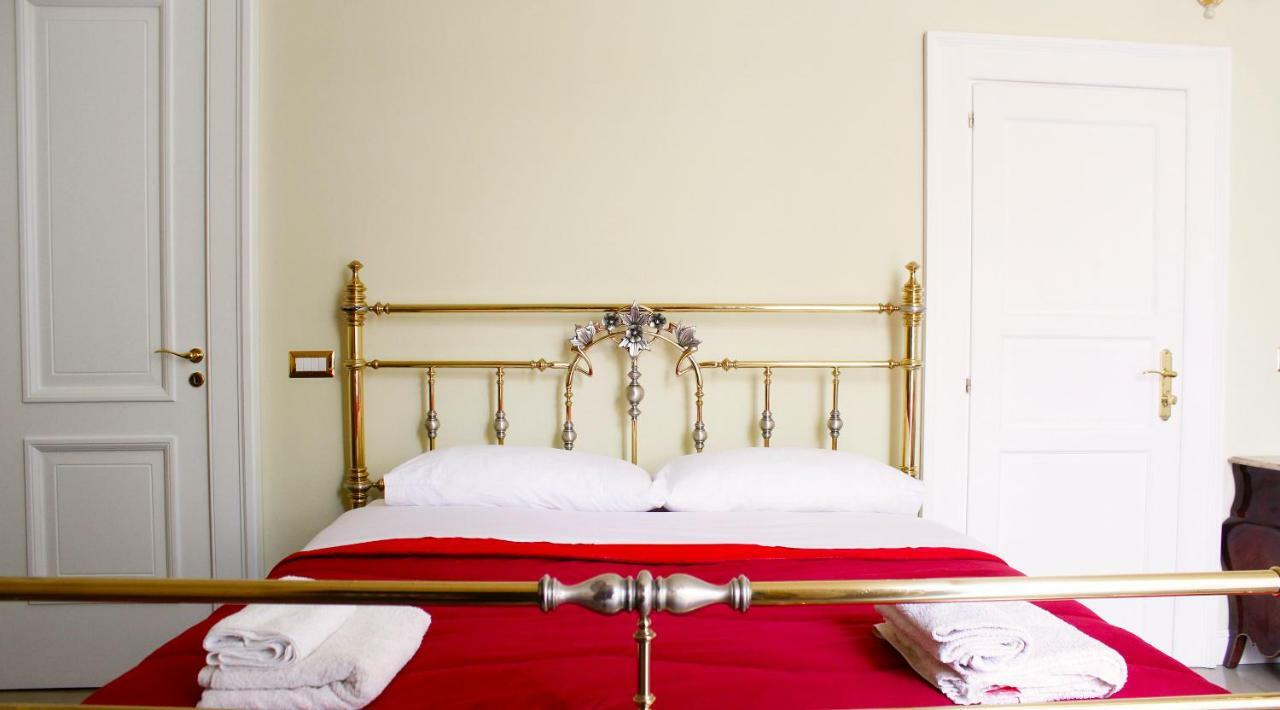 Oro Di Napoli Luxury Bed & Breakfast Exteriör bild