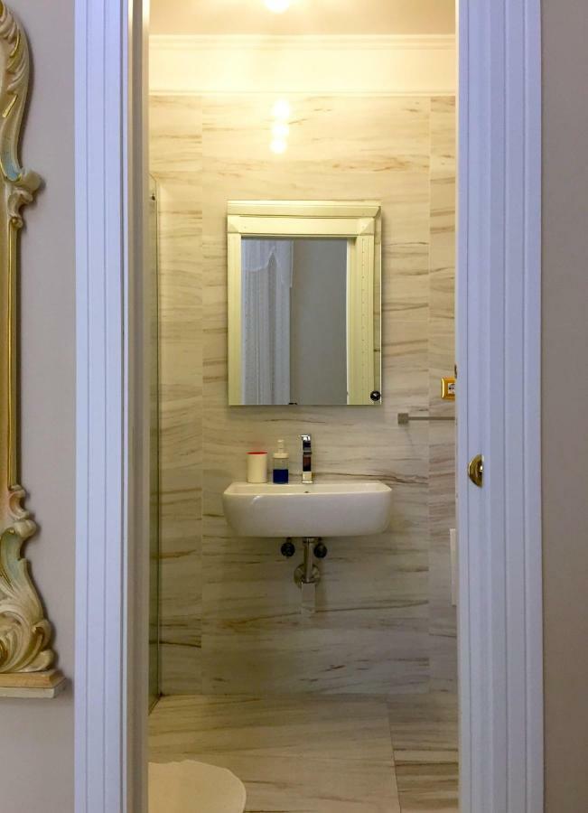 Oro Di Napoli Luxury Bed & Breakfast Exteriör bild